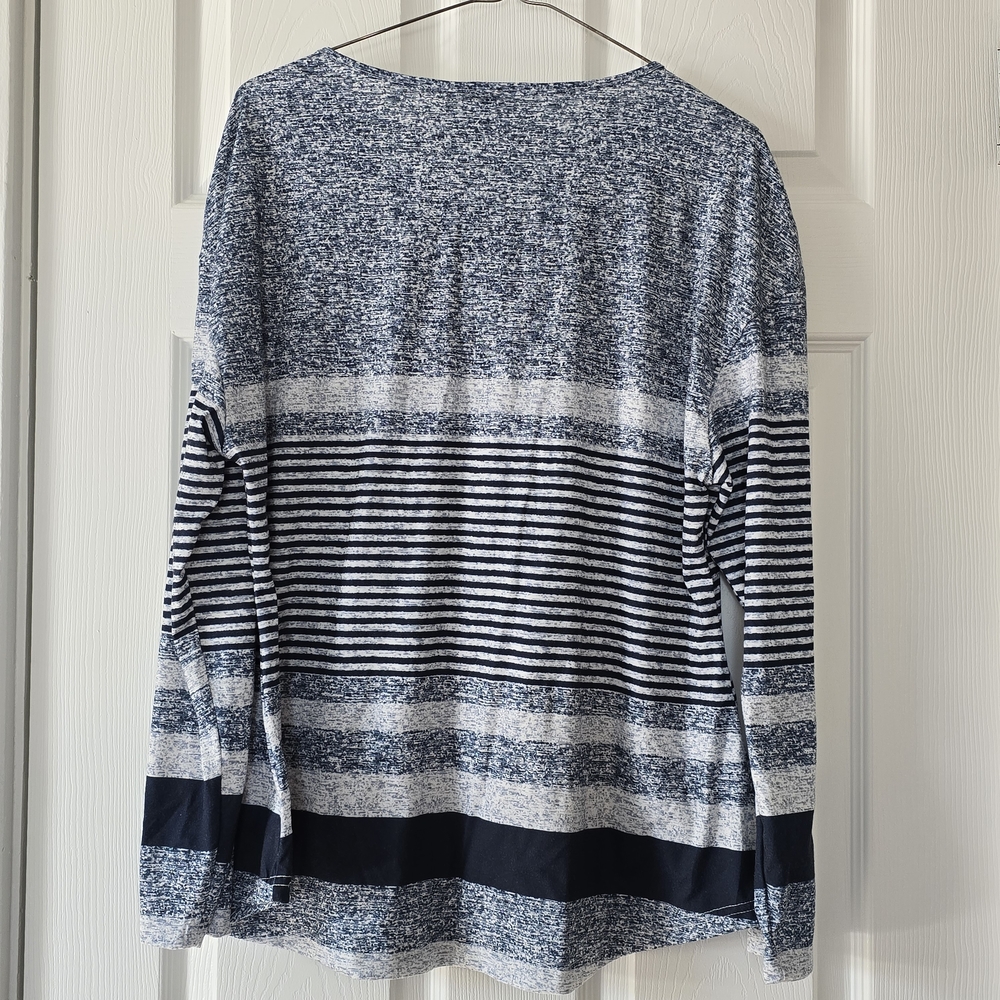 Blue and White Striped V-Neck Top Size XL - Picture 2 of 8